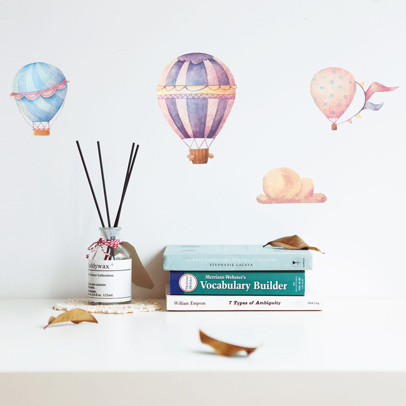 Baby Nursery Murals - Creative Colorful Hot Air Balloon Wall
