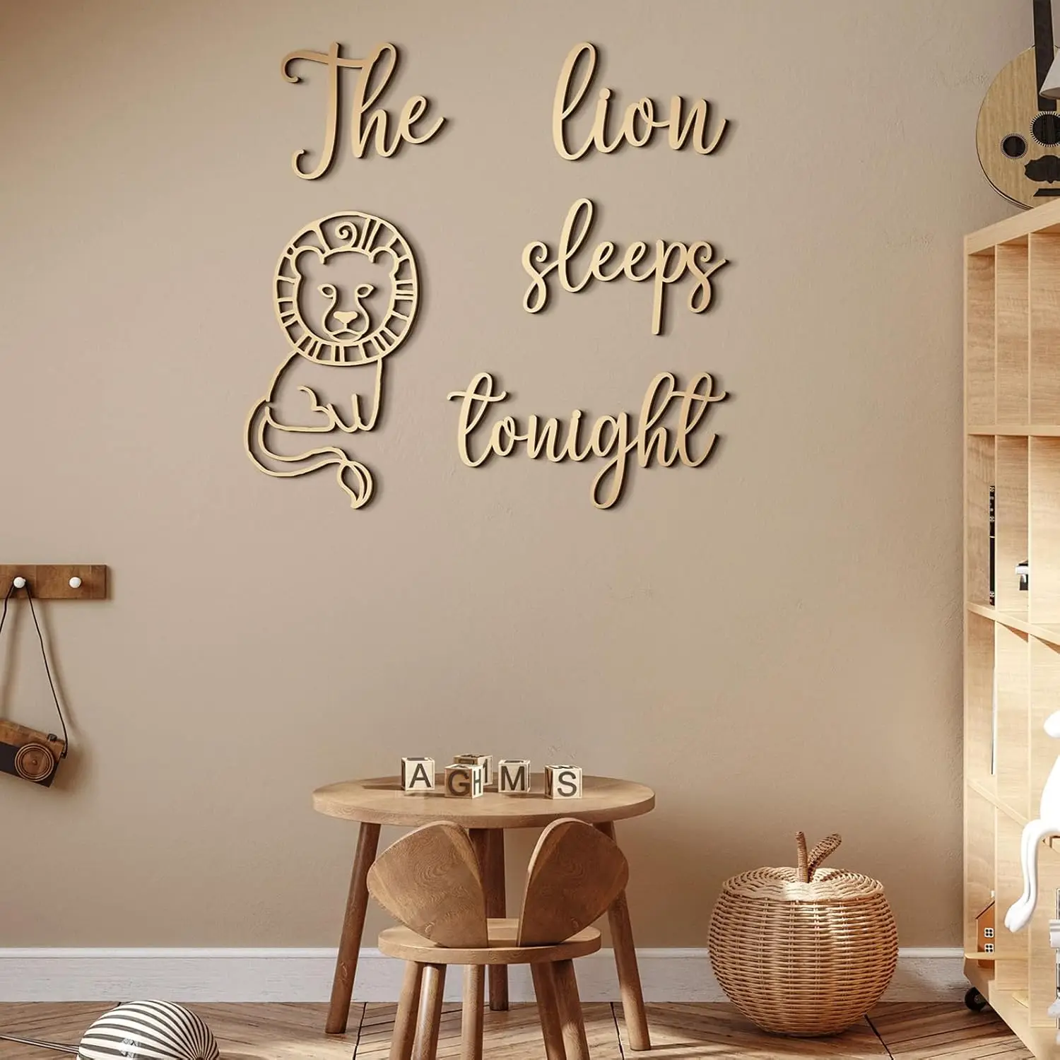 The Lion Sleeps Tonight Wooden - огляд і ціна Baby Nursery Animal Theme